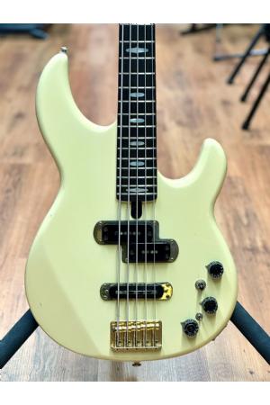 Yamaha BB5000 Cream White (1987) Yamaha BB5000 Cream White (1987)