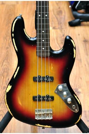Vintage VJ74 Icon Fretless Bass Distressed Sunburst Vintage VJ74 Icon Fretless Bass Distressed Sunburst
