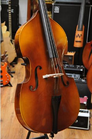 Doctorbass Slim Bass + full setup + adjustable bridge + D'Addario Helicore strings and Gigbag Doctorbass Slim Bass + full setup + adjustable bridge + D'Addario Helicore strings and Gigbag