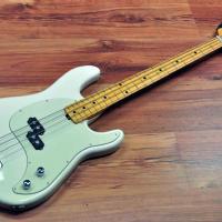 Ernie Ball Music Man Cutlass Ivory White Maple Mint