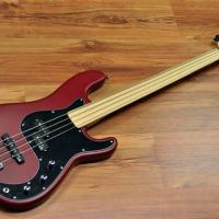 Maruszczyk Jake 4p Fretless maple