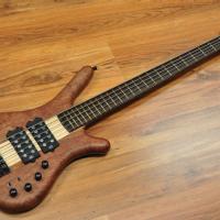 Warwick Corvette NT5 Bubinga