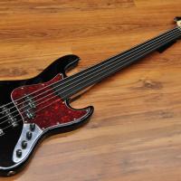 Sadowsky MetroExpress 21 Fret Hybrid PJ Fretless 5 Solid Black High Polish