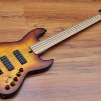 Maruszczyk Elwood L5a