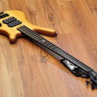 Warwick Corvette $$ SE Yellow Dragon 4