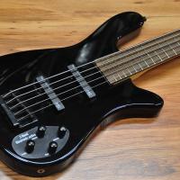 Warwick Rockbass Streamer Standard LX-5 Black High Polish