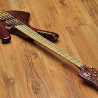 Felipe Luthier Lizard Bass