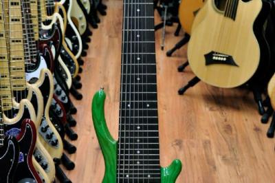 9 string Custom bass Large -  9 string Custom bass Large -