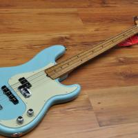 Fender LTD American Professional PJ MN Rstnk Daphne Blue