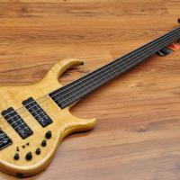 Sire Marcus Miller M7-5 2nd Gen Fretless Natural Ebony