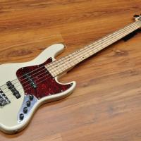 Sadowsky MetroExpress 21 Fret Vintage JJ Maple 5 Solid Olympic White High Polish