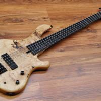 Maruszczyk Frog 5p Poplar Eye Fretless