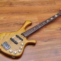 Felipe luthier Jazzer 33 Bass