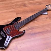 Sadowsky MetroExpress 21 Fret Hybrid PJ Fretless 5 Solid Black High Polish