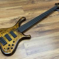 Marleaux Consat 20th Anniversary Limited Edition Old Violin Aged Spruce top 5 string Fretless