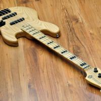 Maruszczyk Elwood 4 Human Nature EMG-J.Retro