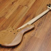 Meridian Horizon 5 Fretless Cocobolo top