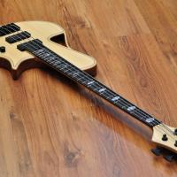 Meridian Mojo II 4 string Val di Fiemme Red Spruce