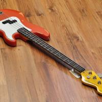 Vintage V4 Icon Bass Distressed Firenza Red