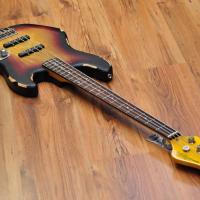 Vintage VJ74 Icon Bass Distressed Sunburst