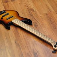 Sadowsky NYC Custom Will Lee Signature 22 Fret 5 string 3 Tone Sunburst