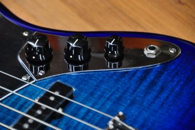 Fender Player Jazz Bass Ltd Edition Blueburst MN -  Fender Player Jazz Bass Ltd Edition Blueburst MN -