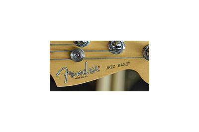 Fender Custom Classic BLK Pala -  Fender Custom Classic BLK Pala -