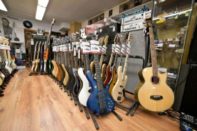 Doctorbass.net, Burgos, Spain. March 2014. Photo by Alberto Uyarra - Doctorbass.net, Burgos, Spain. March 2014. Photo by Alberto Uyarra -