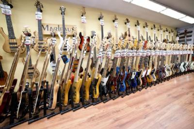 Doctorbass.net, Burgos, Spain. March 2014. Photo by Alberto Uyarra - Doctorbass.net, Burgos, Spain. March 2014. Photo by Alberto Uyarra -