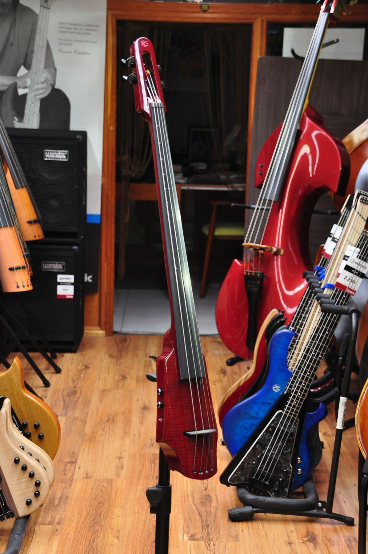 NS DESIGN - CRSSS - Support d'épaule pour violoncelle et contrebasse en  vente chez Global Audio Store - Pieds & Supports Contrebasse & Violoncelles